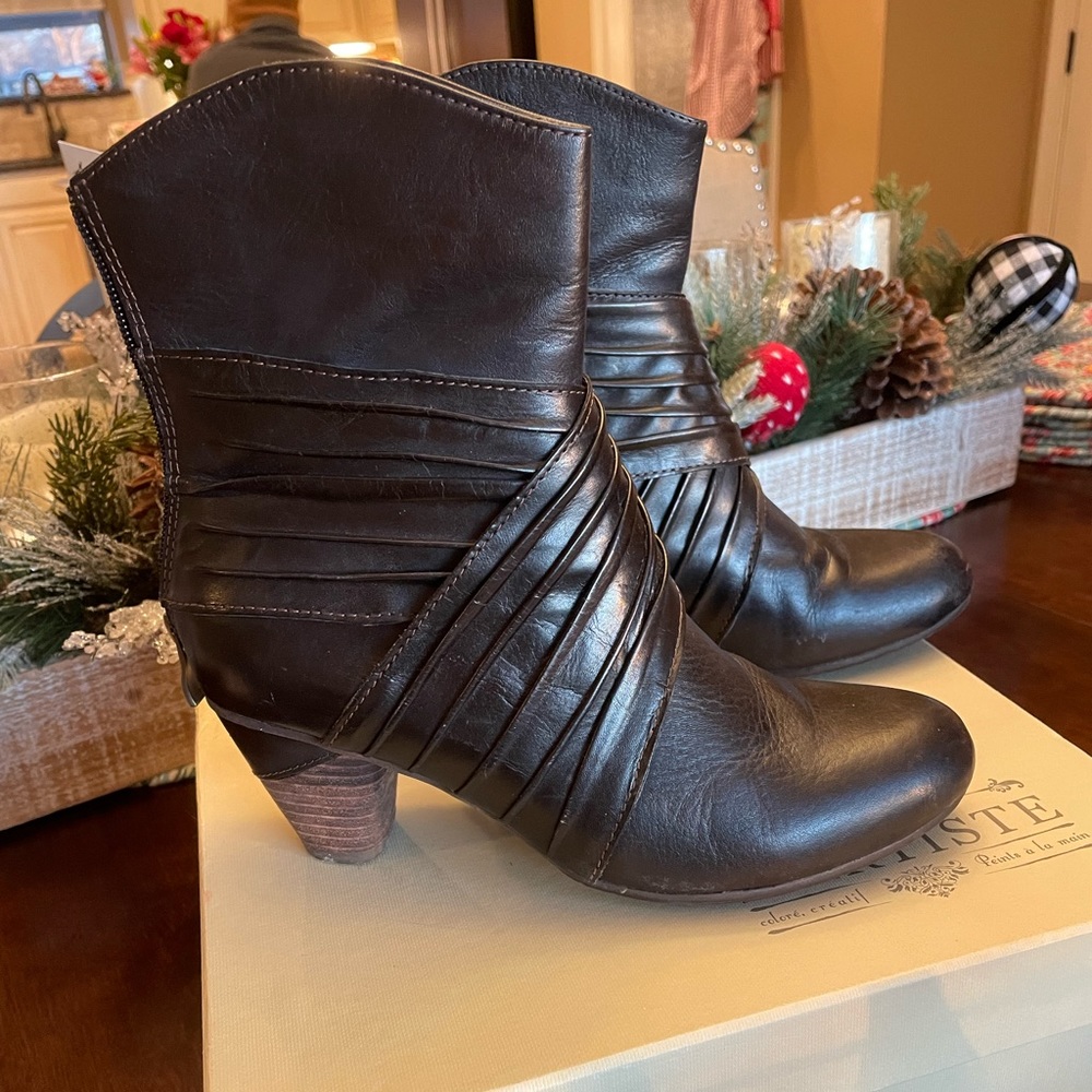 Black Spring Step L’artiste boots